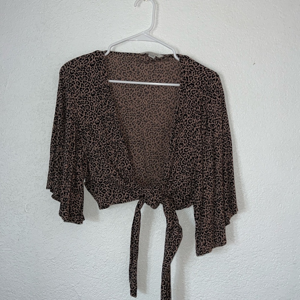 AE Leopard Tie Crop